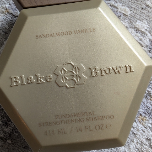 Blake Brown Fundamental Strengthening Shampoo Sandalwood Vanille NEW - Picture 2 of 7